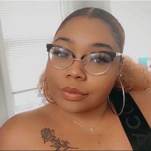 Meet your Posher, Chy